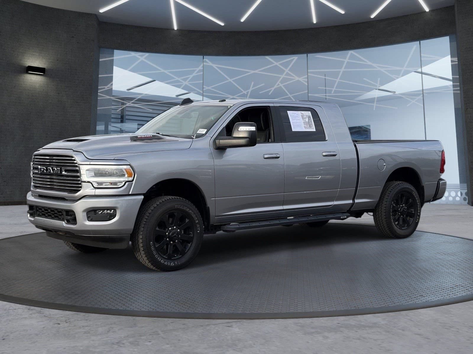 2023 Ram Mega Cab 4x4 64 Box