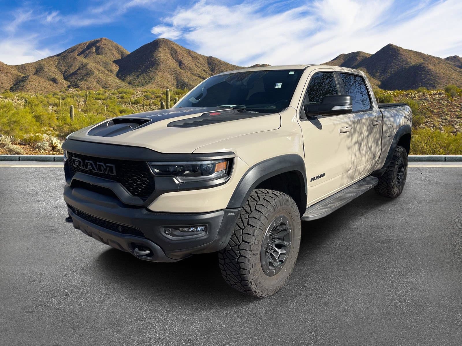 2022 Ram Crew Cab 4x4 57 Box